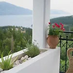Tettix Summer House Fiskardo